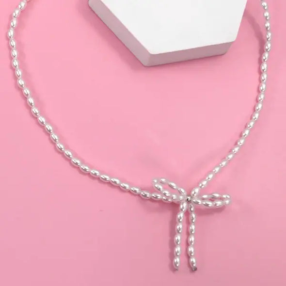 The Pearl Bow Necklace-Pearl