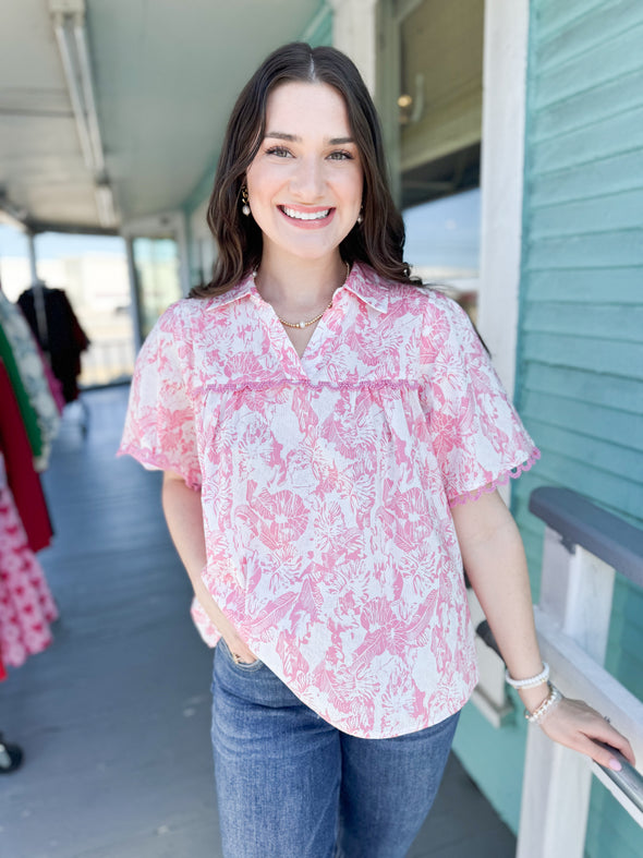 The Leaf Scallop Top-Pink