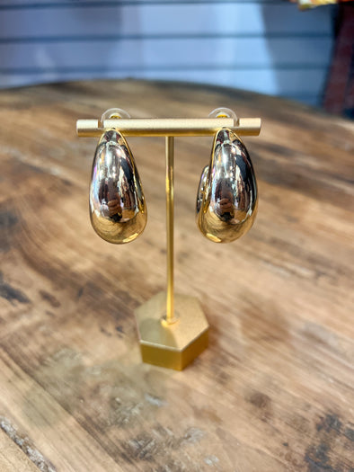 chunky gold hoop earrings 